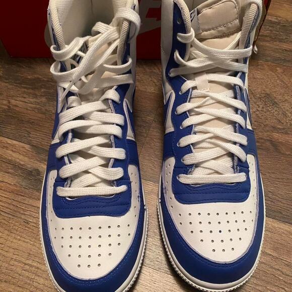 Nike high top trainer athletic - Picture 3 of 8